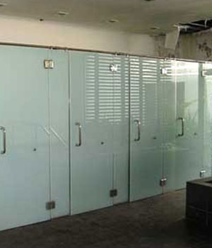 toilet partitions and bathroom Delhi NCR India